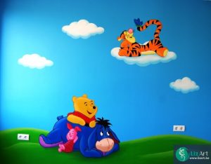 Muurschildering Pooh met Teigetje in de wolken