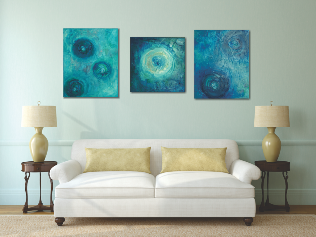 abstract drieluik met blauwe vormen